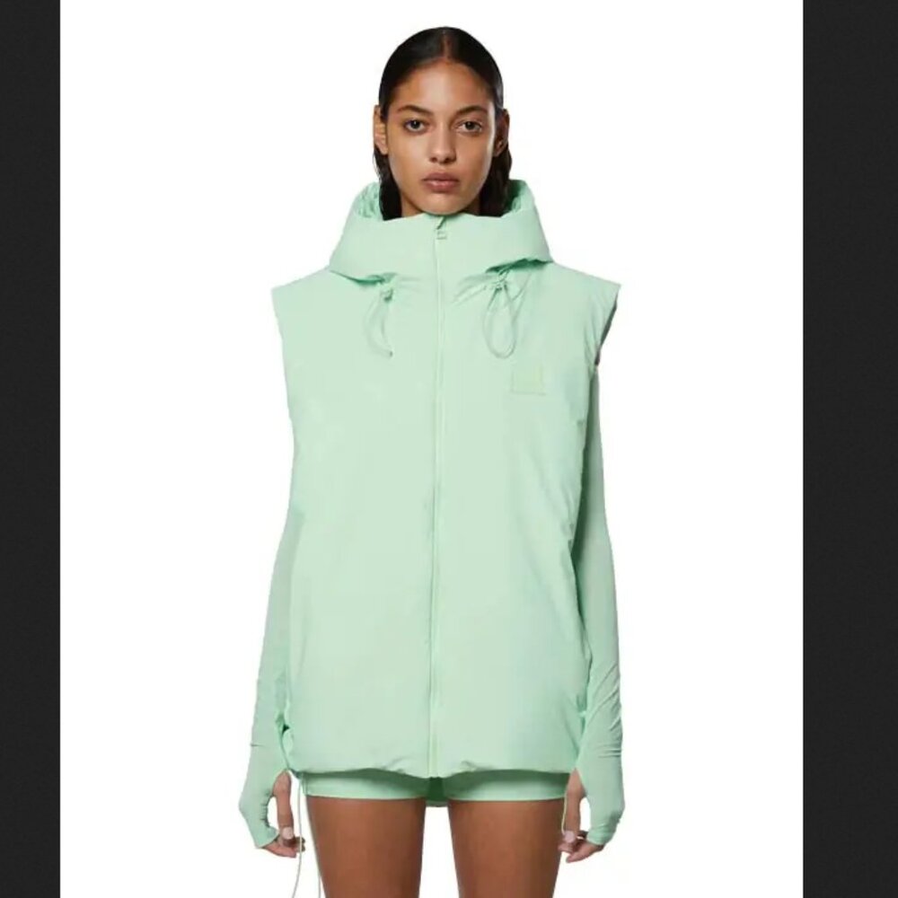Waterproof puffer vest seafoam green